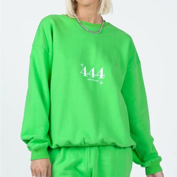 Princess Polly Tops - Princess Polly Only Four You 444 Angel Number Green Sweatshirt Jumper Size 2 NWT